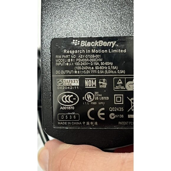 GENUINE BLACKBERRY CHARGER PSM05R-050CHW WALL CHARGER ASY-07559-001 - Picture 1 of 4